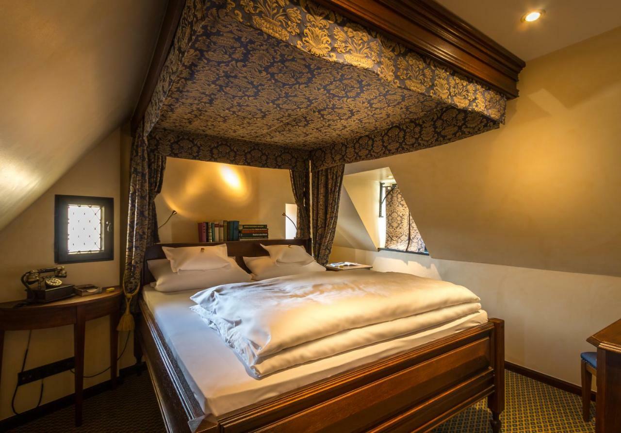 Burghotel Auf Schoenburg Oberwesel Exterior photo